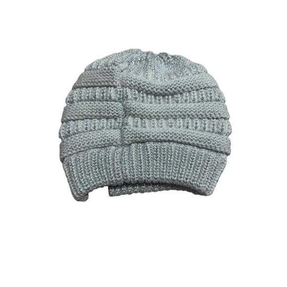 CC Beanie - Picture 2 of 4